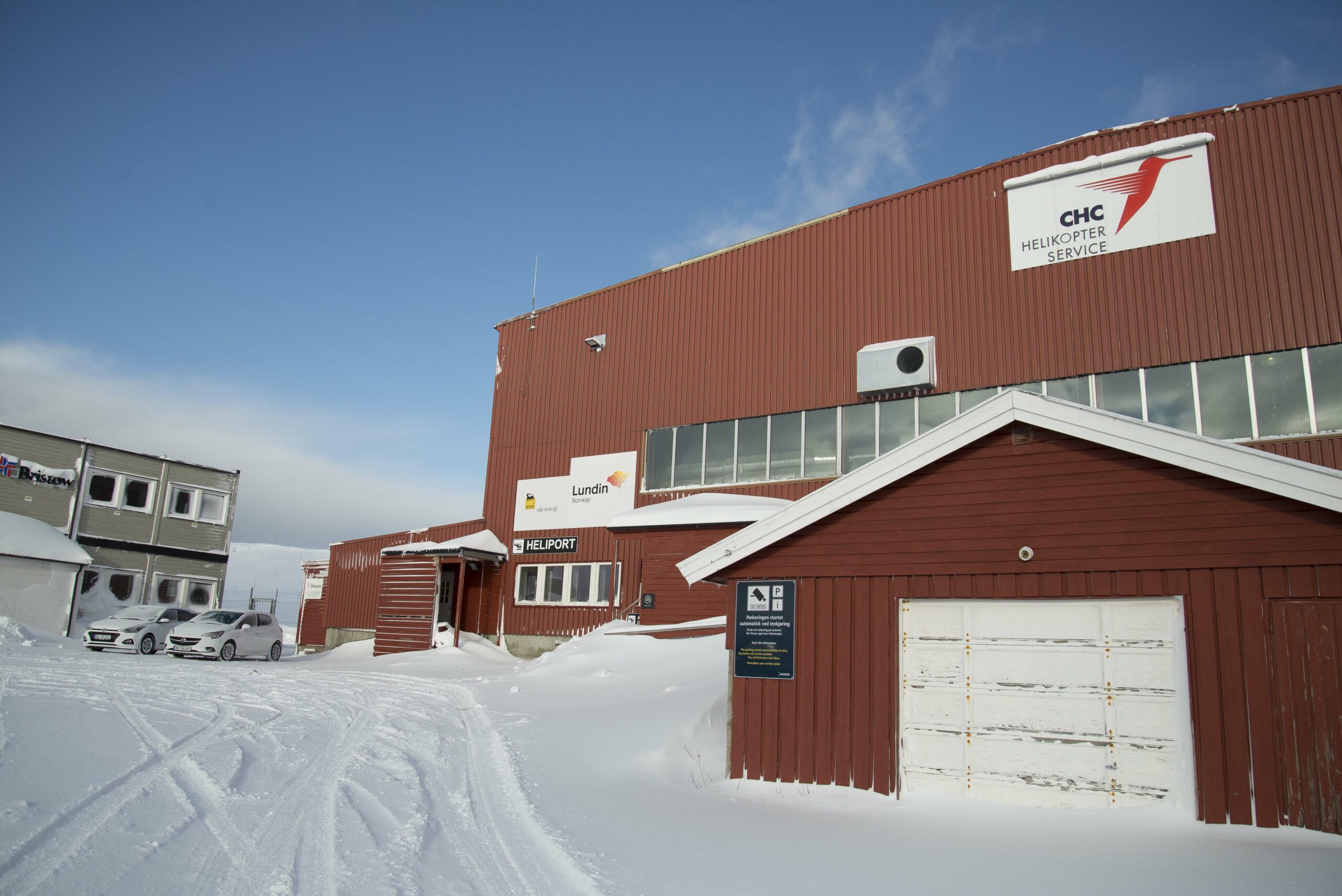 Heliporten i Hammerfest er hyppig besøkt av Industri Energi denne uka, og man kan slå fast at terminalen trenger en oppgradering. Foto: Atle Espen Helgesen