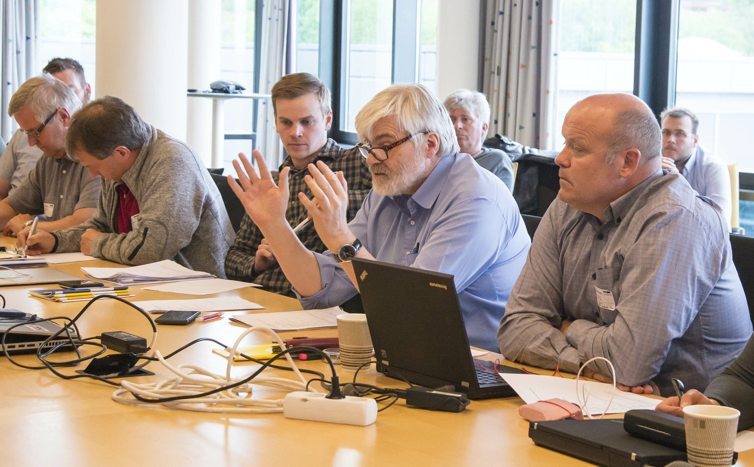 Forbundsleder Leif Sande (i midten) brøt forhandlingene etter få sekunder. Foto: Atle Espen Helgesen