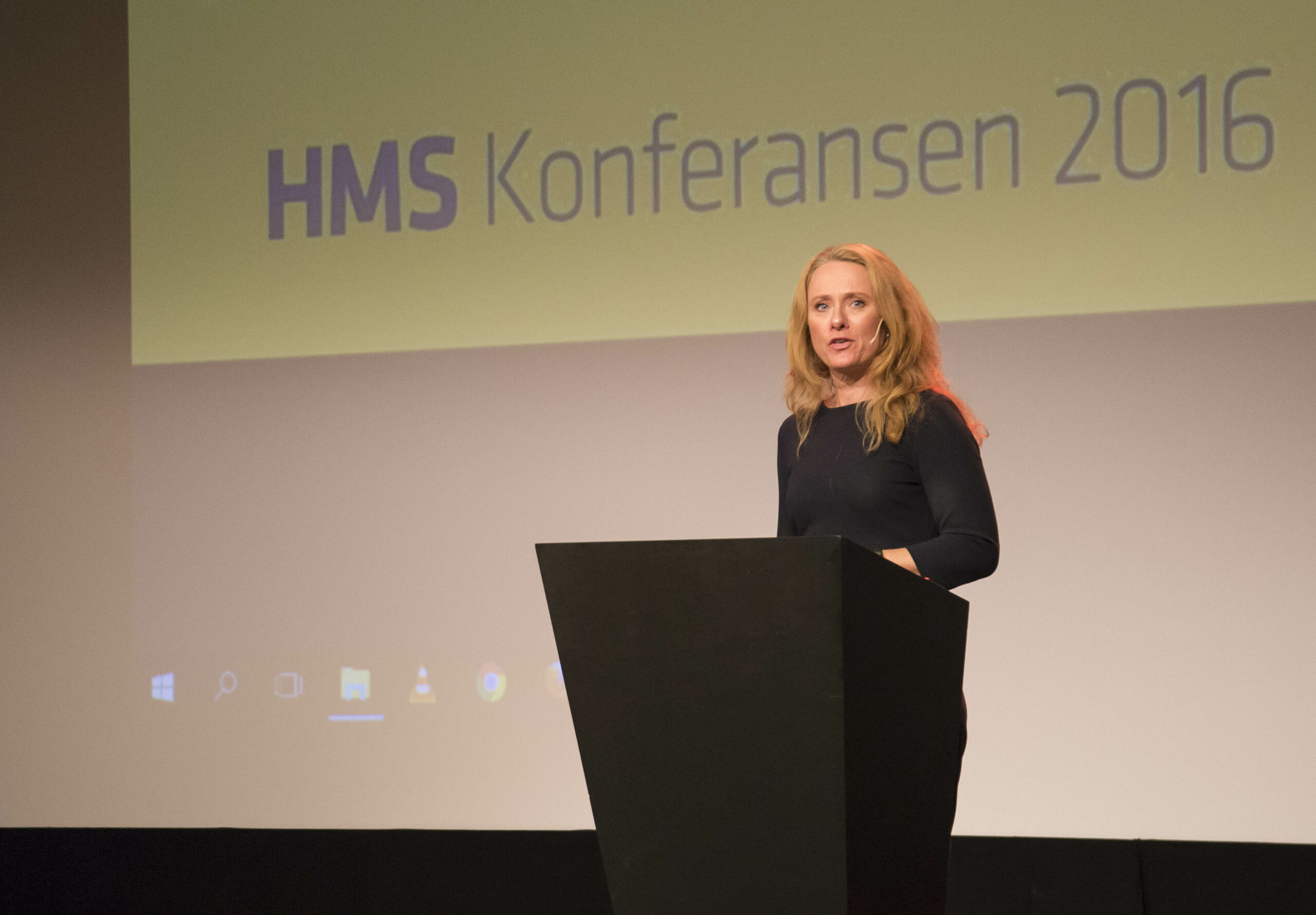 Anniken Hauglie er ansatt som ny leder i Norsk olje og gass. Her på Industri Energis HMS-konferanse. Foto: Atle Espen Helgesen