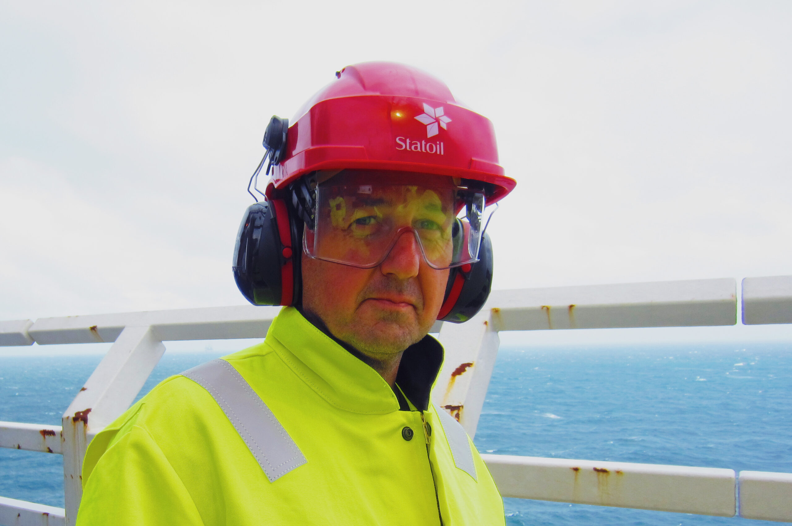 Per Steinar Stamnes, leder i sokkelforeningen i Equinor, sier HFIS spiller en viktig rolle også for søk- og redningstjenesten offshore. Foto: Privat