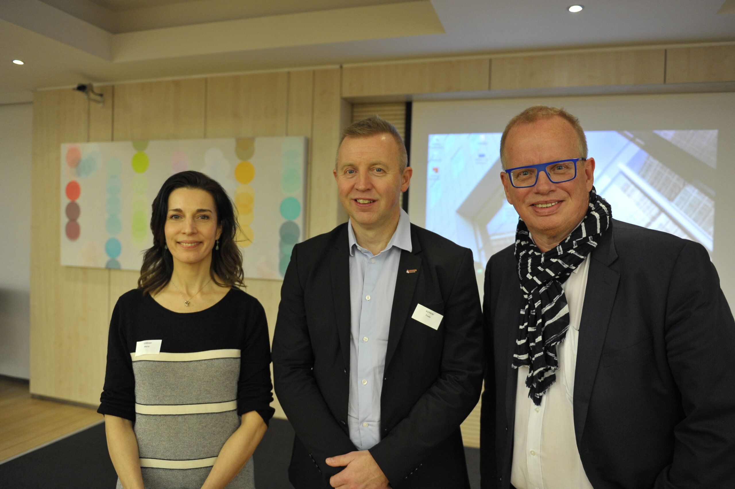 Forbundsleder, Frode Alfheim, sammen med Geir Seljeseth og Maria Corradi fra Industri Energis Europakontor under et fagseminar i Brüssel i 2019. Foto: Aslak Bodahl, LO Media.