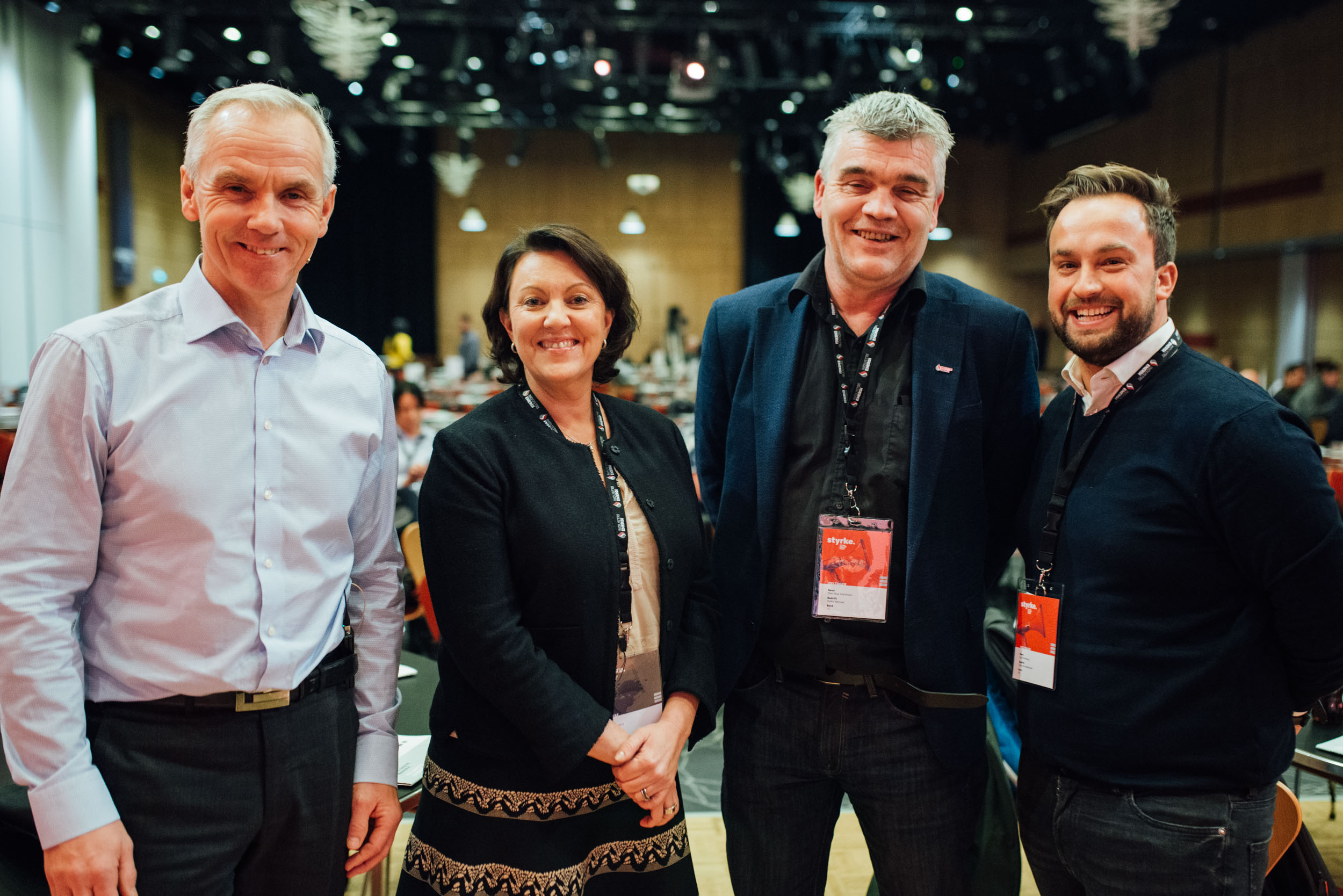 Styrkekonferansen 2019 i regi av Industri Energi: Fra venstre: Nils Gunnar Gjelsten (Glencore), Hydro-kameratene Inger Sethov og Sten Roar Martinsen, og Cay Nordhaug (Glencore).