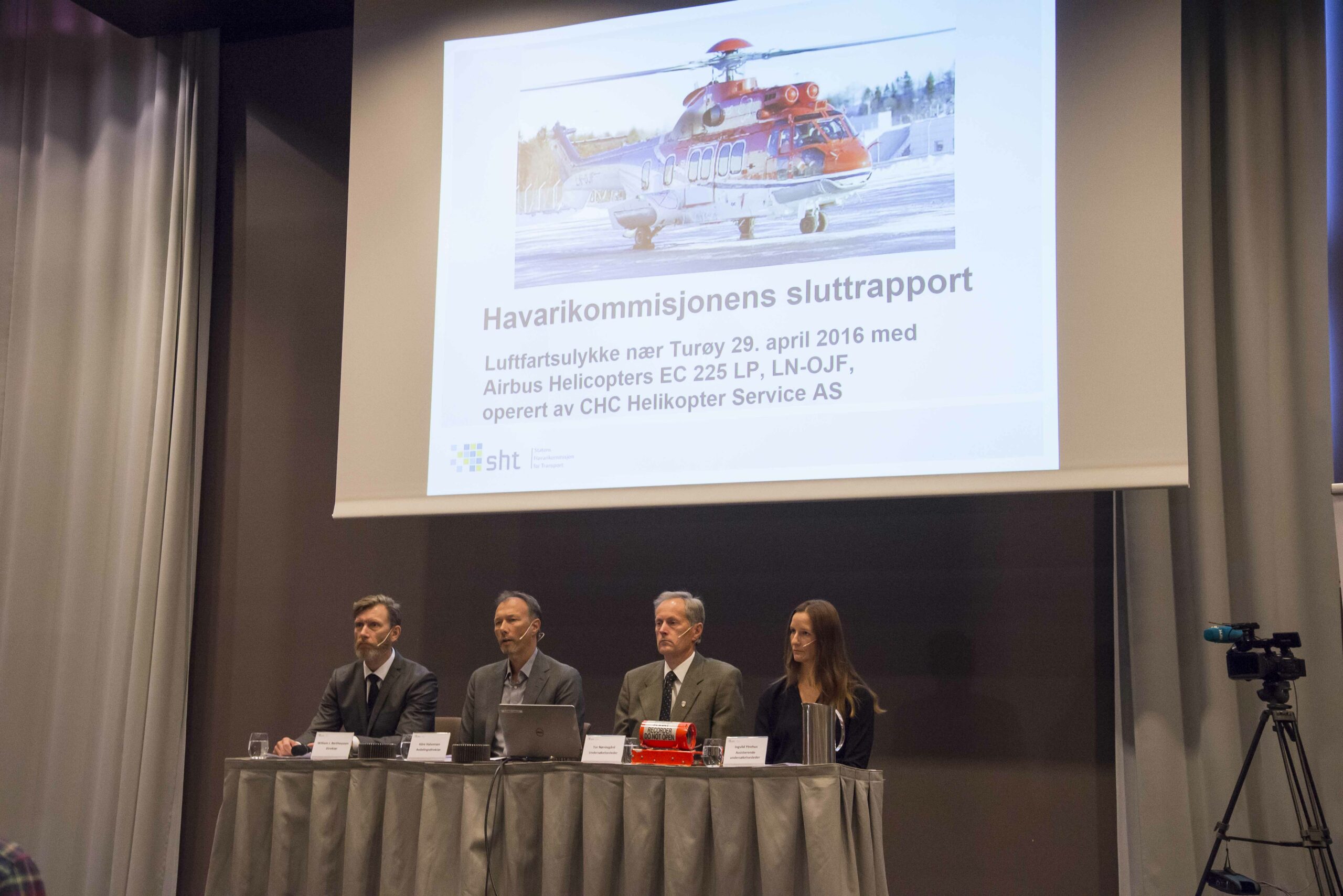 Havarikommisjonen presenterte den endelige rapporten om Turøy-ulykken på Flesland torsdag ettermiddag. Foto: Atle Espen Helgesen