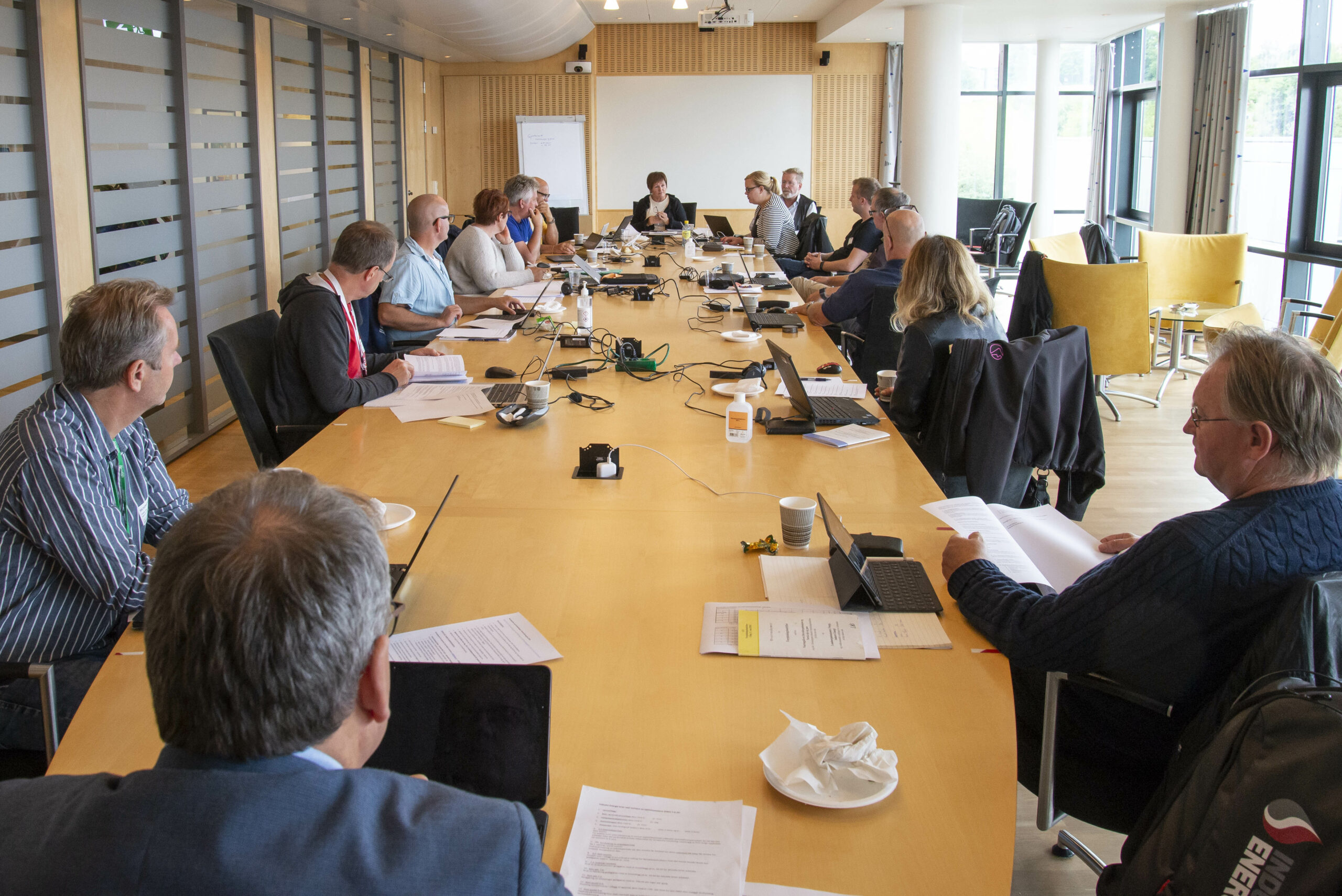 Forhandlingsutvalget på sokkelavtalene er samlet i Stavanger. Foto: Atle Espen Helgesen